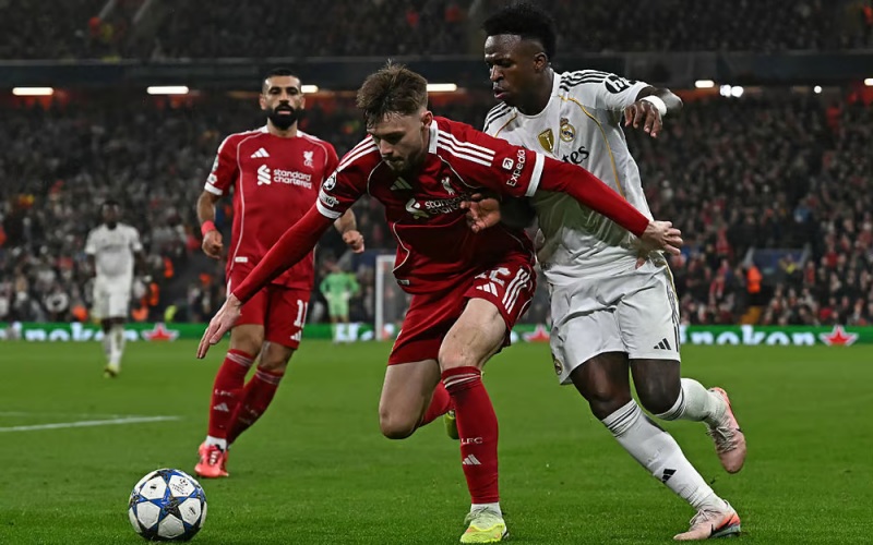 Conor Bradley tỏa sáng trong chiến thắng của Liverpool